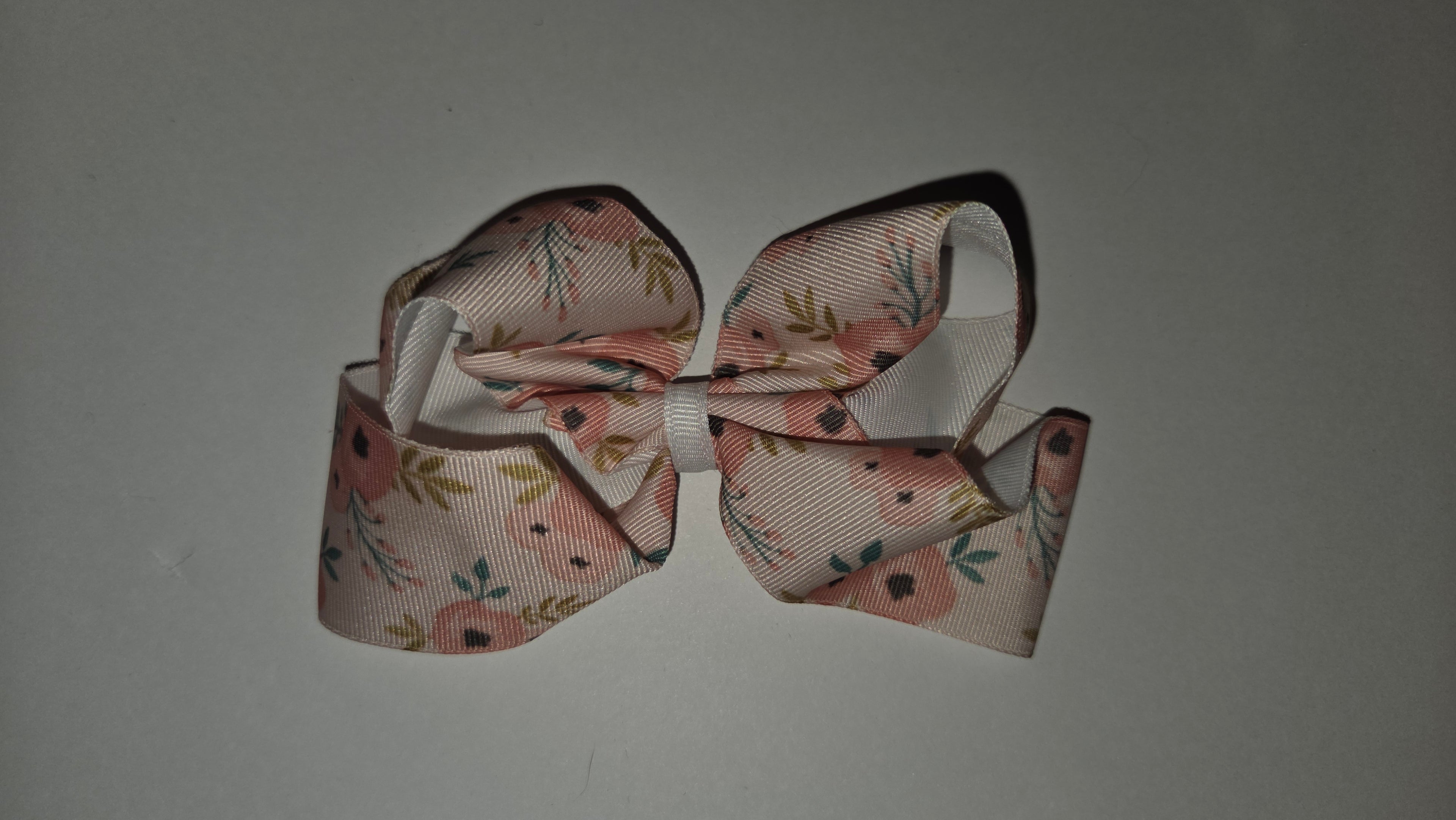 Light pink w/ pink flowers