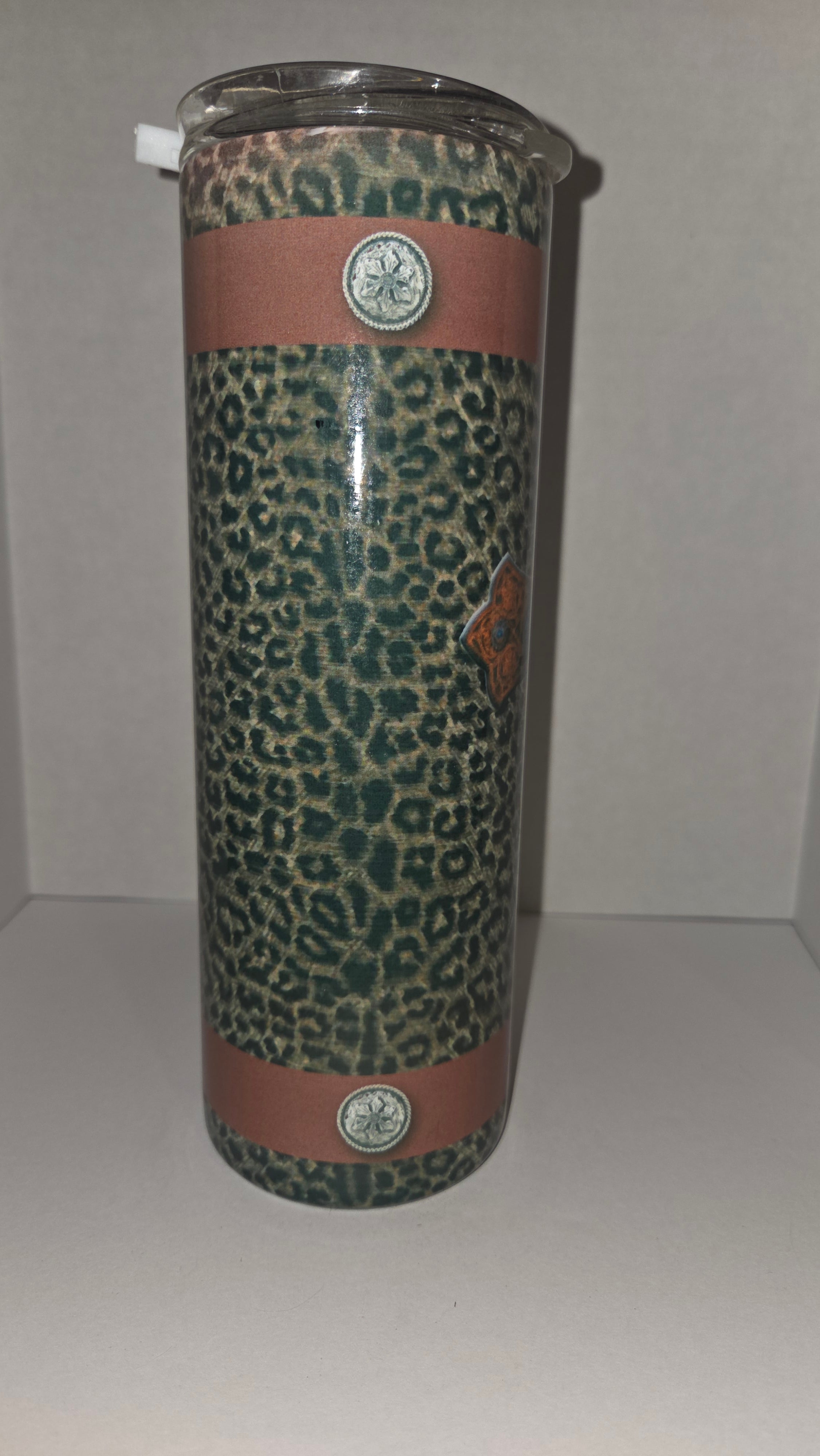 Western Cross w/ Cheetah