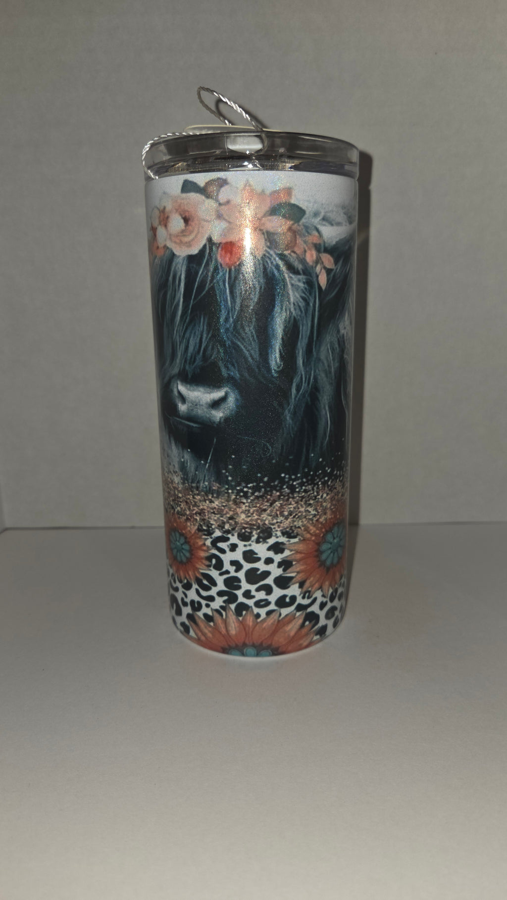 Highland cow (holographic)