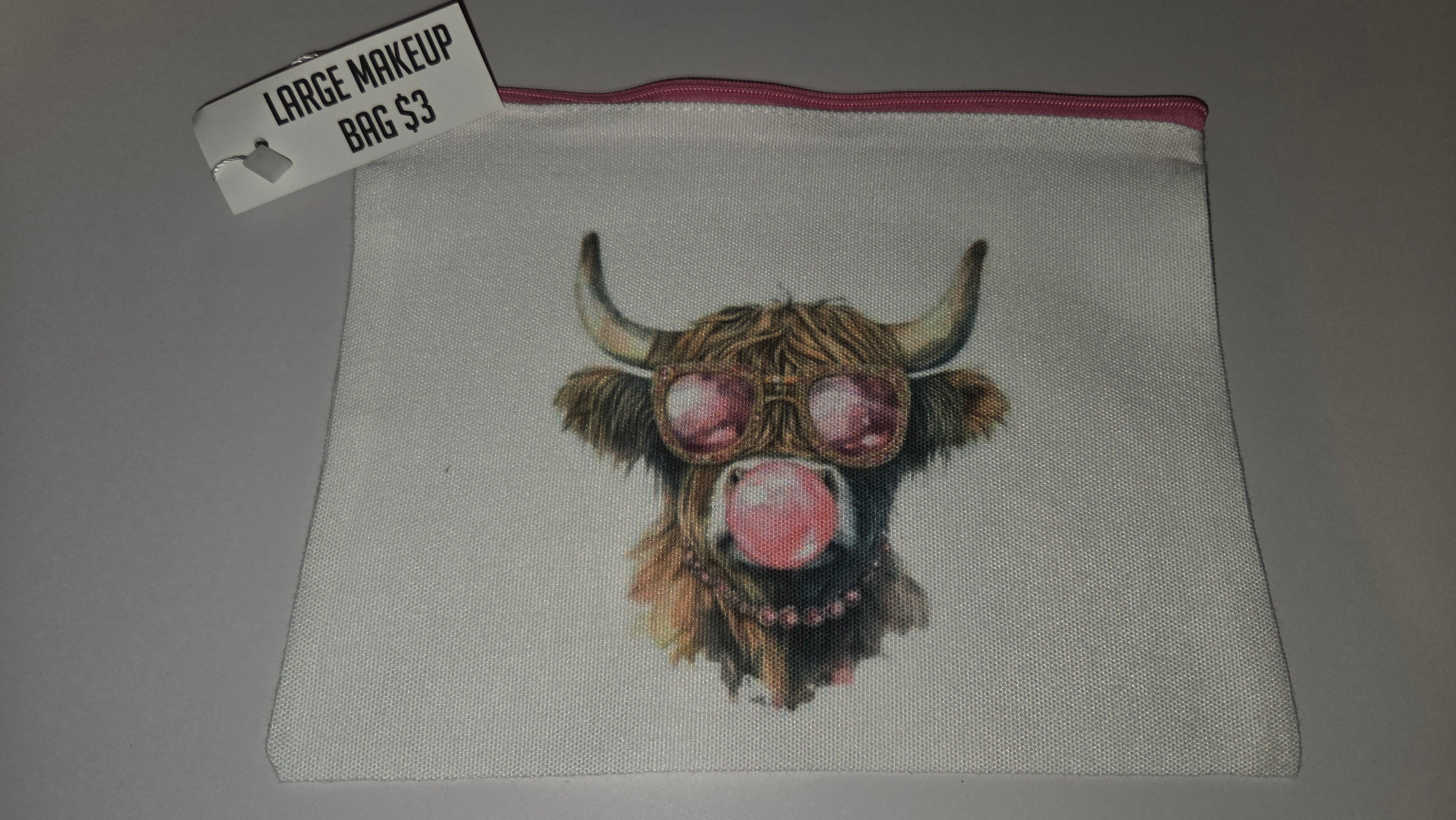 Highland Cow bubblegum